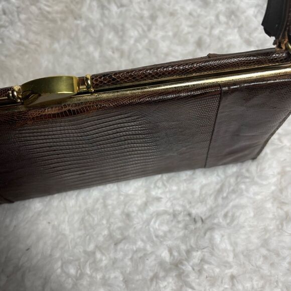 Vintage Brown Snake skin print handbag with antique gold tone hardwares. - Picture 15 of 15